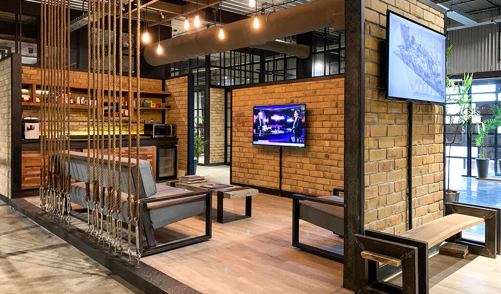 MAVEN  Studio Sitting Area